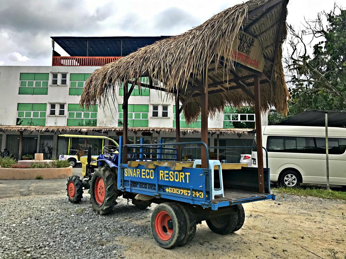 Sinar Eco Resort Kampong Bukit Panjang Eksteriør billede